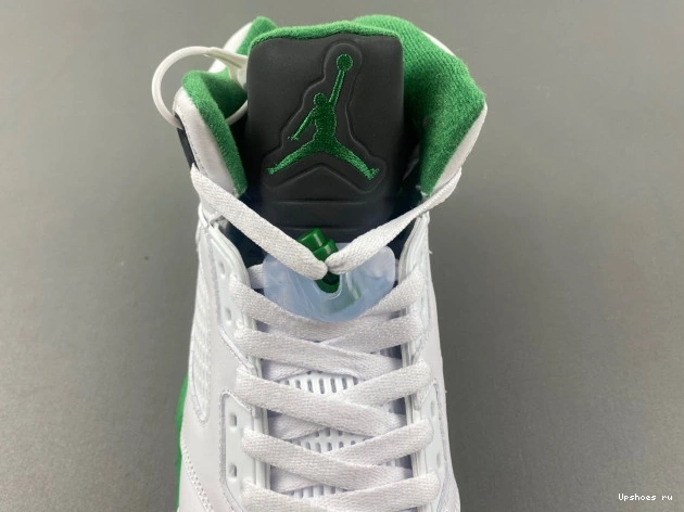 Green DD9336-103 Lucky Jordan 5  Retro  0510